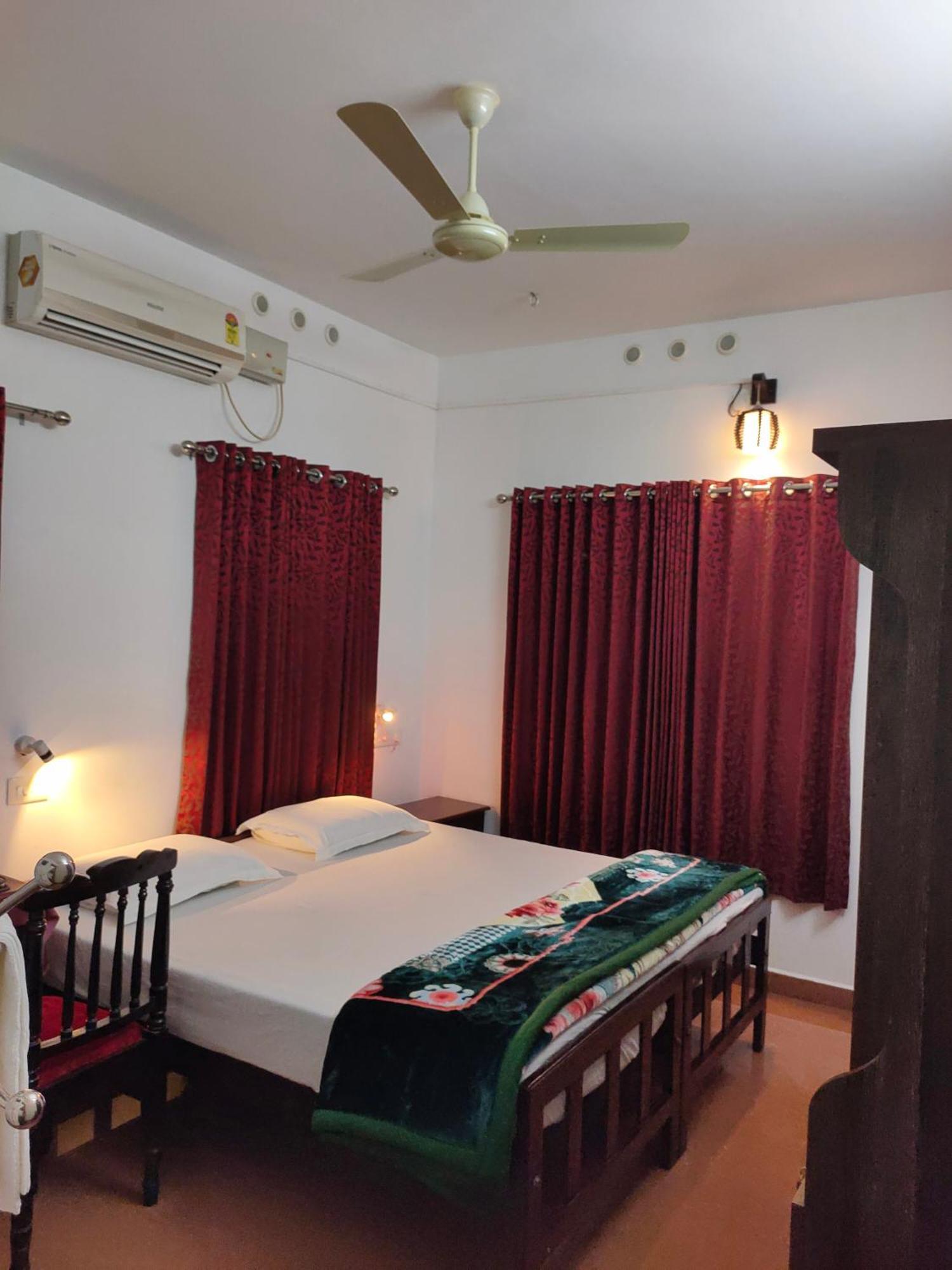 Kuttickattil Gardens Homestay Коттаям Экстерьер фото